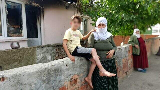 Oğlunu zincirle bağlamıştı o baba serbest kaldı Oğlunu zincirle bağlamıştı o baba serbest kaldı