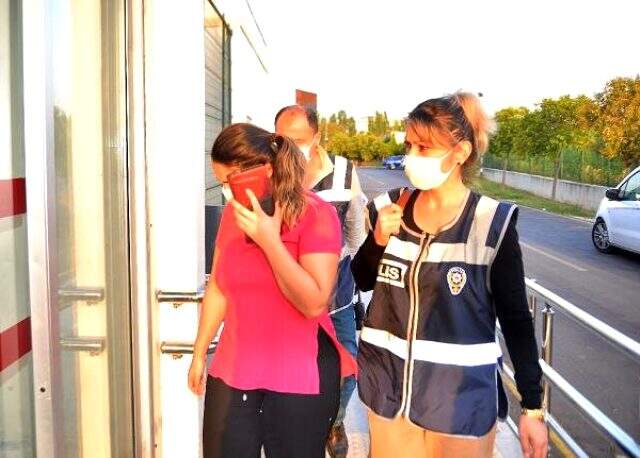 Swinger operasyonunda yakalanan çiftler, çocuklarını başka odaya kilitleyerek fuhuş yapmış