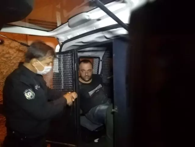 Polisin hırsızlık ihbarı için gittiği depo sahte içki imalathanesi çıktı