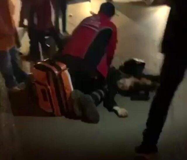 Kamyonetin çarptığı hamile anne ile 1 yaşındaki bebeği feci şekilde can verdi Kamyonetin çarptığı hamile anne ile 1 yaşındaki bebeği feci şekilde can verdi