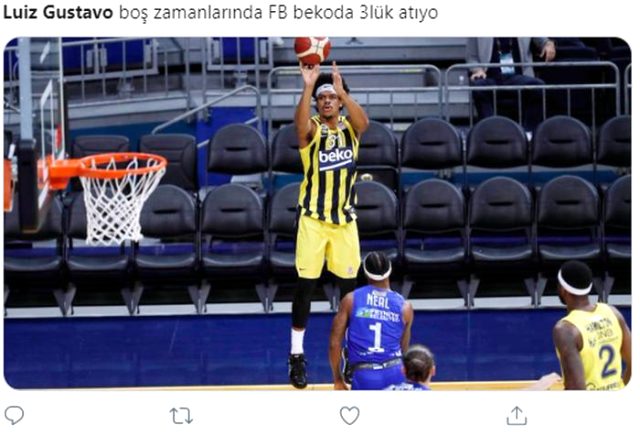 Fenerbahçe'de Luiz Gustavo ile Jarell Eddie'nin benzerliği, taraftarın ilgi odağı oldu