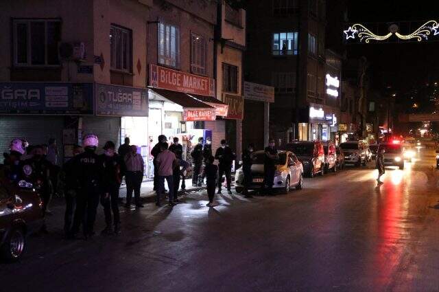 Gaziantep'i kana bulayacaklardı! 1 kilo 200 gram patlayıcı kontrollü olarak imha edildi Gaziantep'i kana bulayacaklardı! 1 kilo 200 gram patlayıcı kontrollü olarak imha edildi