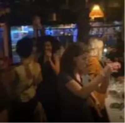 Şişli'de akılalmaz görüntü: Dansözlü korona eğlencesi kamerada!