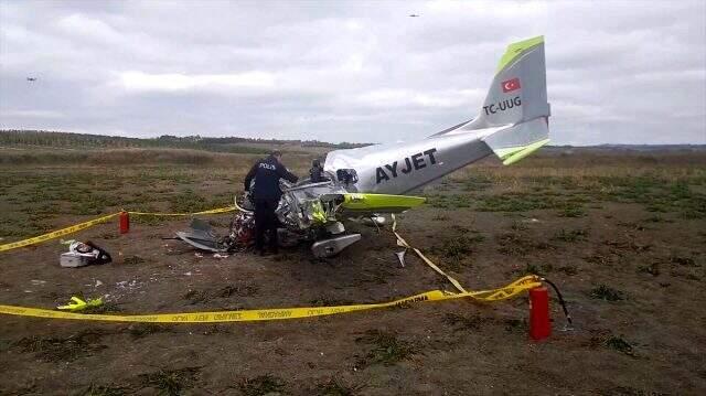 Düşen uçağın enkazından çıkarılan pilotaj öğrencisi, kuleden acil iniş için izin istemiş Düşen uçağın enkazından çıkarılan pilotaj öğrencisi, kuleden acil iniş için izin istemiş