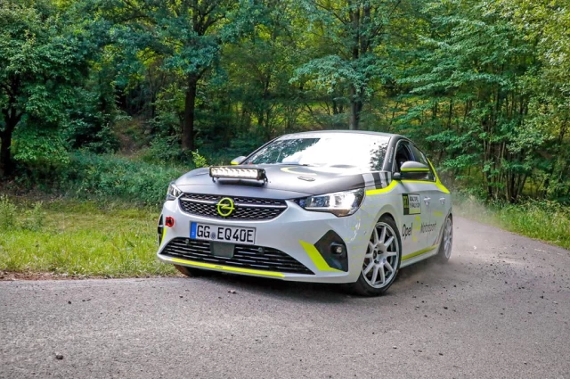 Opel Corsa-e Ralli güvenlik sloganıyla start alacak!