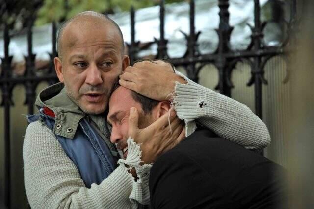 Çukur'a damga vuran sahne! Dışlanan Yamaç, yeniden mahalleye alındı