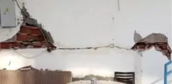 Didim'de iki binada hasar oluştu