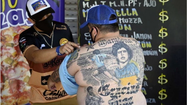 Maradona 60 yaşında: Hangisi gerçek Diego?