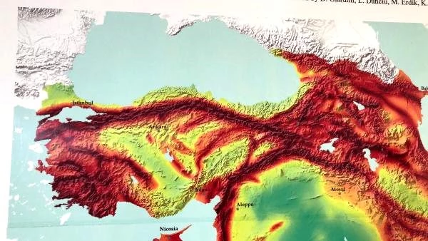 Jeofizik uzmanı Prof. Dr. Murat Utkucu: Marmara Denizi altında büyük bir deprem riski var