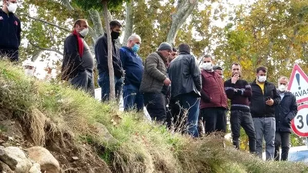 Gezintiye çıkan vatandaşlar, deredeki cansız bedeni görünce telefona sarıldı