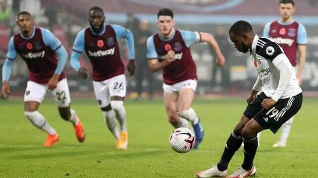 Ademola Lookman, 90+8'de panenka yapıp penaltıyı kaçırınca takımını yaktı