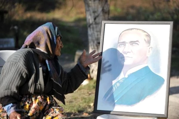120 yaşındaki Fatma Nine'nin yürekleri ısıtan Atatürk anısı: Ne yaptığımı sordu, ekmek parası verdi