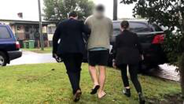 Çocuk istismarı: Avustralya polisi küresel bir şebekeyi çökertti