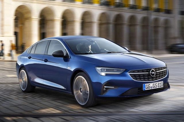 Makyajlanan Opel Insignia'nın Türkiye fiyatı belli oldu