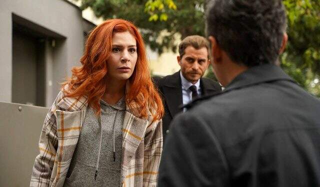 Sadakatsiz'de nefes kesen sahne! Asya, kendisini aldatan eşinden intikamını aldı