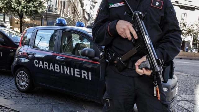 İtalya'da 'cenaze başına 50 euro haraç alan' Foggia mafyasına operasyon: 38 gözaltı