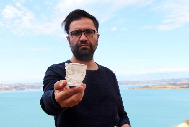 Uzmanlar, korona salgını ile yaygınlaşan karton bardaktaki tehlikeye dikkat çekti: Beyne kadar ilerliyor Uzmanlar, korona salgını ile yaygınlaşan karton bardaktaki tehlikeye dikkat çekti: Beyne kadar ilerliyor