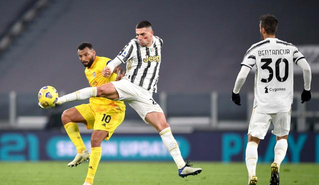 Merih Demiral'ın Cagliari maçı performansı, İtalya'da manşetlere çıktı