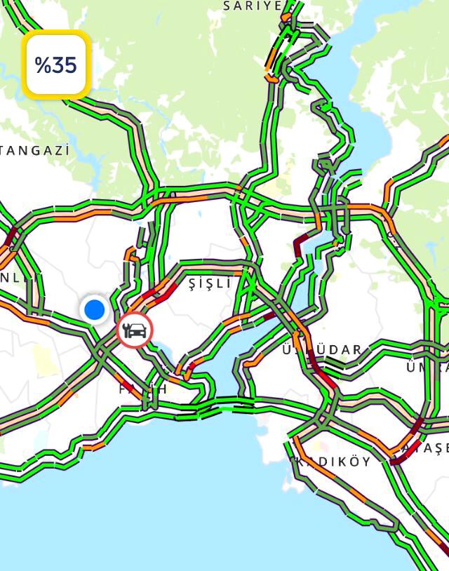 Belirti göstermeyen korona vakalarının da açıklanmasıyla İstanbul trafiğinde azalma görüldü