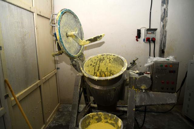 Hijyen kurallarını hiçe sayıp sahte peynir üreten firma, 55 bin lira ceza kesilerek kapatıldı