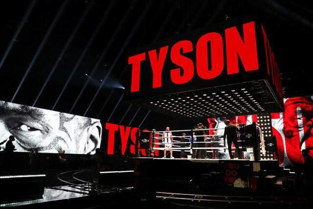 54 yaşında ringlere dönen Mike Tyson berabere kaldığı maçtan 156 milyon TL kazandı