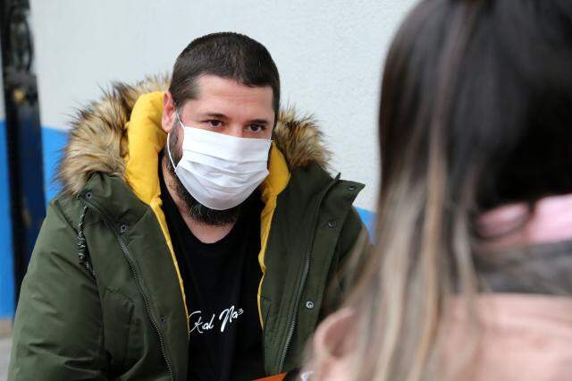 Örnek davranış! Korona testi pozitif çıkmasına rağmen sokağa çıkan kardeşini ihbar etti