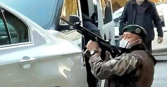 Kahramanmaraş'ta kendisini gözaltına almak isteyen polise ateş açıp birini şehit eden zanlı böyle yakalandı