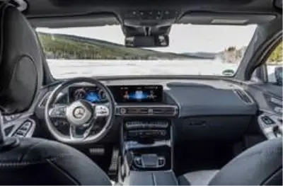 Mercedes-Benz'in tamamen elektrikli modeli EQC Türkiye'de