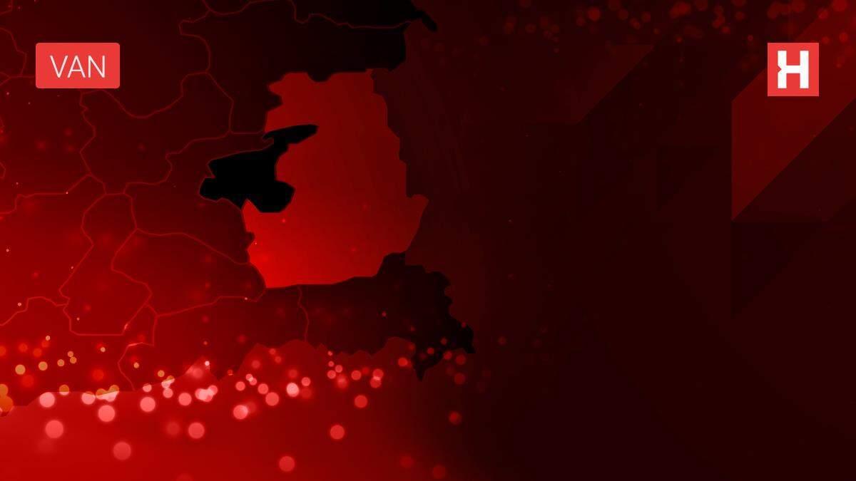 Çaldıran Belediyesi'nden çiftçiye sulama kanalı desteği