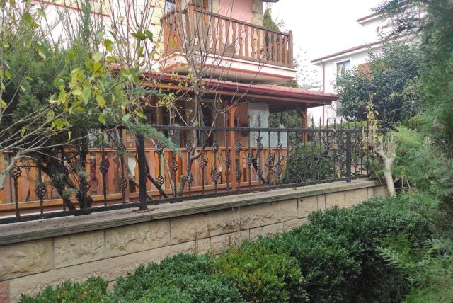 Gelecek Partisi Genel Başkan Yardımcısı Üstün'ün evine silahlı saldırı