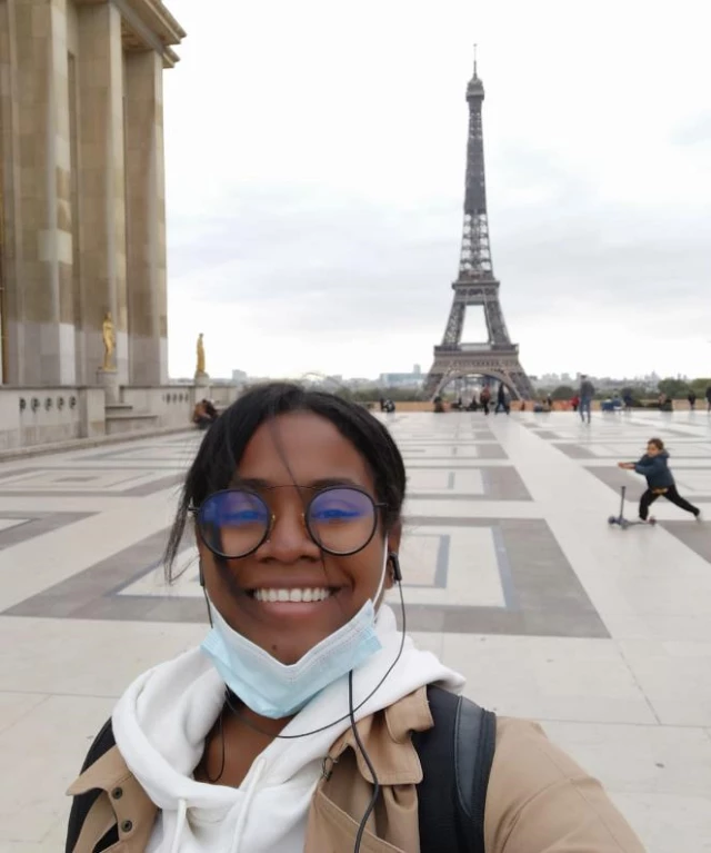 Genç kadının üç ayda Venezuela'da meyve satmaktan, Paris'te orkestra şefliğine yolculuğu