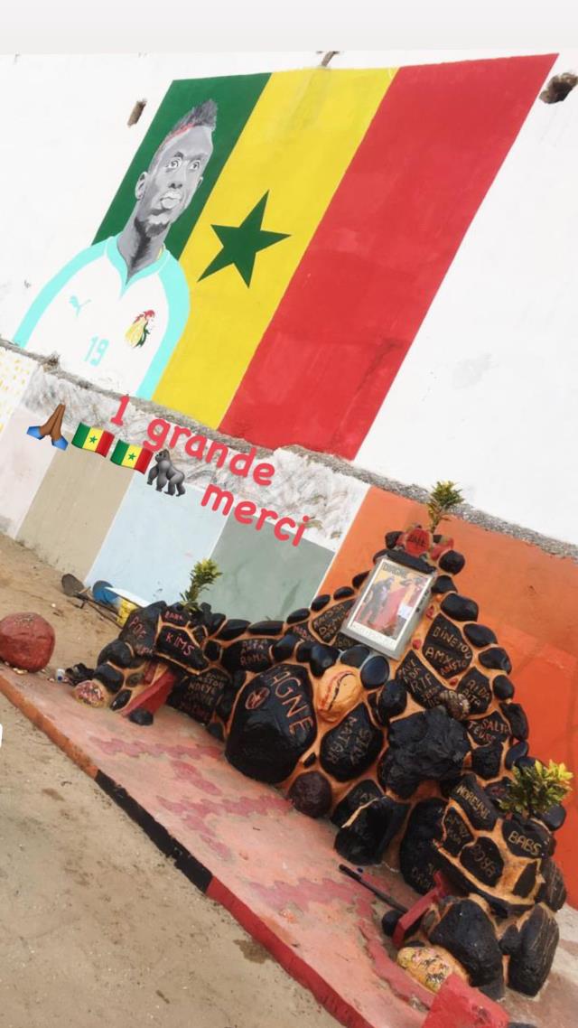 Galatasaraylı Diagne, ülkesi Senegal'de eğitim gördüğü ilkokulu yeniletti
