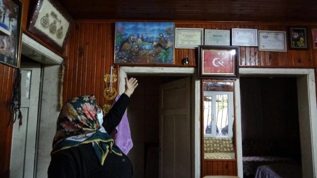Türk siyasi tarihinde herkes değişti bu köyün muhtarı değişmedi