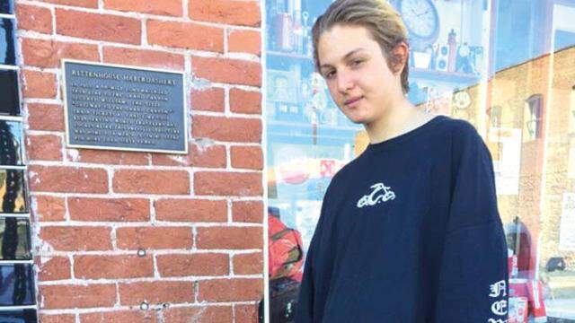 Ünlü çiftin oğlunu hastane önünde öldüren kişiye ağırlaştırılmış müebbet hapis cezası