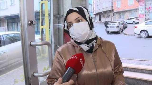 Bağcılar'da 30 saattir yaşanan su kesintisi vatandaşı isyan ettirdi Bağcılar'da 30 saattir yaşanan su kesintisi vatandaşı isyan ettirdi