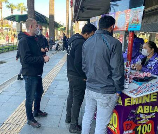 Milli Piyango'nun 100 milyon liralık ikramiyesinin kurdurduğu hayaller büyük Milli Piyango'nun 100 milyon liralık ikramiyesinin kurdurduğu hayaller büyük