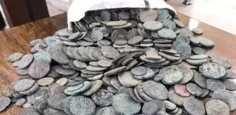 Diyarbakır'da tarihi eserleri satmaya çalışan 3 kişi suçüstü yakalandı