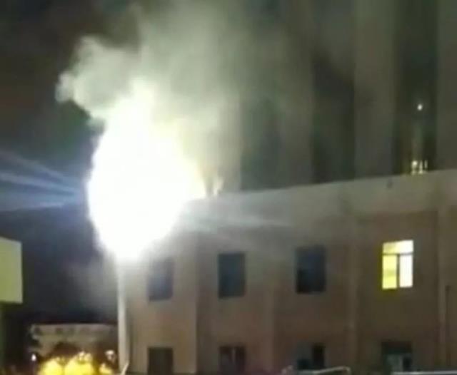 Gaziantep'te hastanedeki patlamadan yeni görüntüler! Dehşet anları kamerada