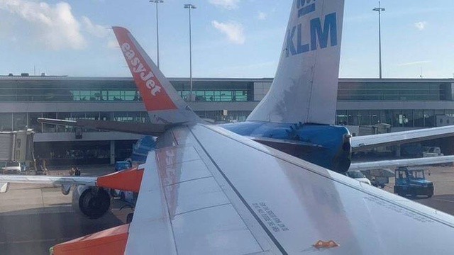 Hollanda İngiltere'den gelen yolculara uçuş yasağı getirdi, yeni mutasyon Belçika'da da görüldü