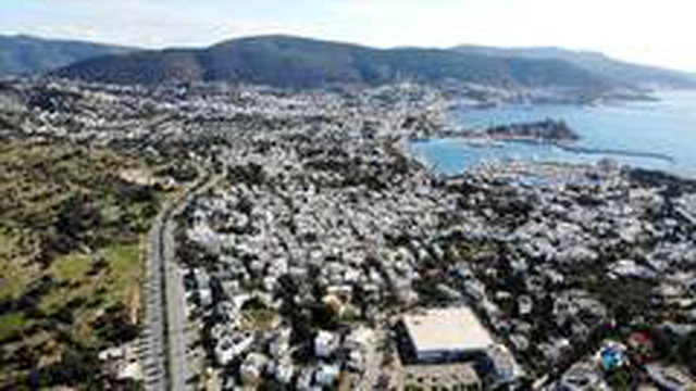 Yılbaşını evde geçirmek istemeyenler Bodrum'a akın ediyor