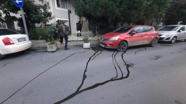 Şişli Polis Merkezi önünde gerçekleşen silahlı saldırının detayları ortaya çıktı Şişli Polis Merkezi önünde gerçekleşen silahlı saldırının detayları ortaya çıktı