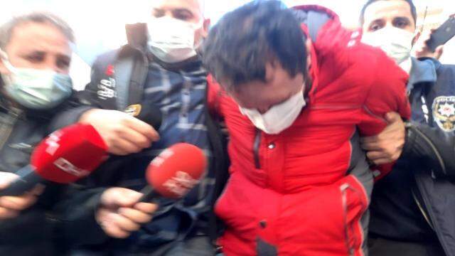 Aylin Sözer cinayetinde kan donduran detay: Katil zanlısı Sözer'in hesabından 260 bin lirayı kardeşine EFT yapmak istemiş Aylin Sözer cinayetinde kan donduran detay: Katil zanlısı Sözer'in hesabından 260 bin lirayı kardeşine EFT yapmak istemiş