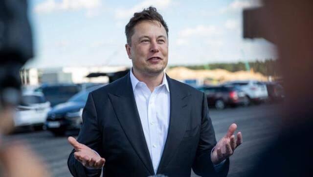 Tesla hisseleri yüzde 700'den fazla prim yapınca 'Teslanerler' denilen yeni milyonerler ortaya çıktı Tesla hisseleri yüzde 700'den fazla prim yapınca 'Teslanerler' denilen yeni milyonerler ortaya çıktı