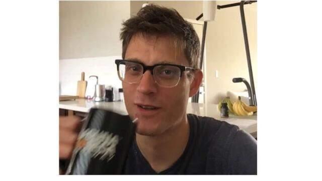 Tesla hisseleri yüzde 700'den fazla prim yapınca 'Teslanerler' denilen yeni milyonerler ortaya çıktı Tesla hisseleri yüzde 700'den fazla prim yapınca 'Teslanerler' denilen yeni milyonerler ortaya çıktı