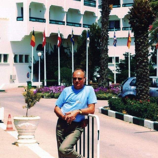 Alanya'da yaşayan Ukrayna uyruklu Stanislav Lukash, evinin banyosunda ölü bulundu Alanya'da yaşayan Ukrayna uyruklu Stanislav Lukash, evinin banyosunda ölü bulundu