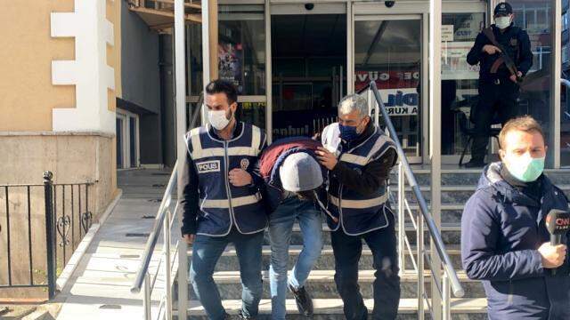 Emniyet müdürünün Şişli'de rehin alınan hemşireyi kurtarma anı kamerada Emniyet müdürünün Şişli'de rehin alınan hemşireyi kurtarma anı kamerada