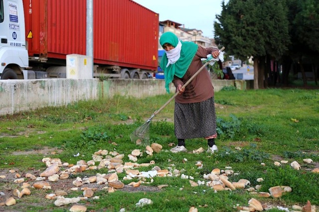 73 yaşında geri dönüşüm kralı oldu, evini fabrika yaptı 73 yaşında geri dönüşüm kralı oldu, evini fabrika yaptı