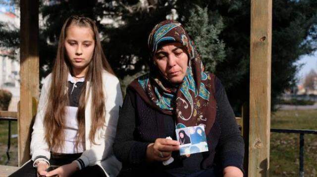 Sokak ortasında öldürülen Esmanur'un annesi: Keşke orada olsaydım, önüne atlasaydım Sokak ortasında öldürülen Esmanur'un annesi: Keşke orada olsaydım, önüne atlasaydım