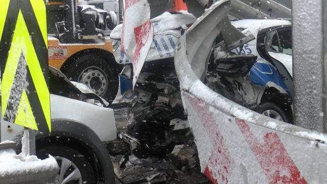Beşiktaş'ta sivil polis aracı, trafik polisi aracına arkadan çarptı: 3 polis yaralandı Beşiktaş'ta sivil polis aracı, trafik polisi aracına arkadan çarptı: 3 polis yaralandı