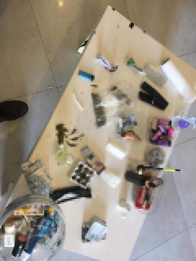 Cemiyet hayatının ünlü siması Kerem Dürüst, uyuşturucudan gözaltına alındı Cemiyet hayatının ünlü siması Kerem Dürüst, uyuşturucudan gözaltına alındı